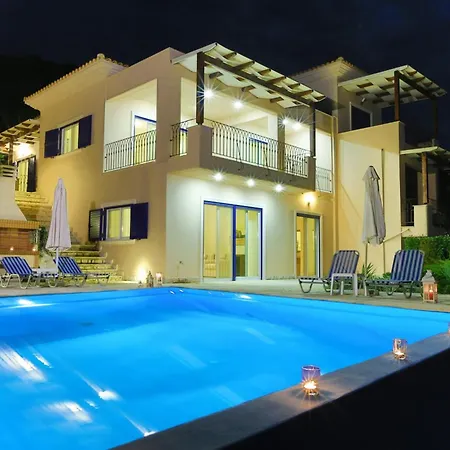 Adiora - Luxury Spacious For Big Groups