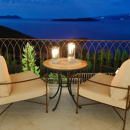 Villa Adiora - Luxury Spacious For Big Groups