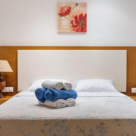Villa Adiora - Luxury Spacious For Big Groups Sývota