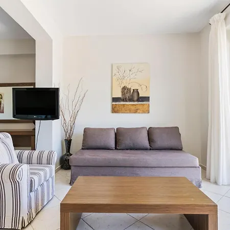 Adiora - Luxury Spacious For Big Groups