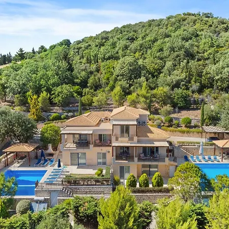 Adiora - Luxury Spacious For Big Groups