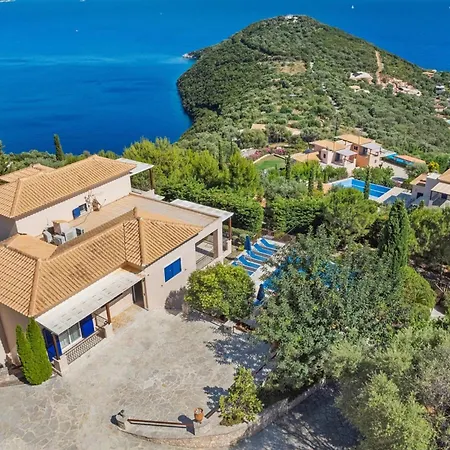 Adiora - Luxury Spacious For Big Groups Villa Sývota