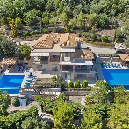 Villa Adiora - Luxury Spacious For Big Groups *
